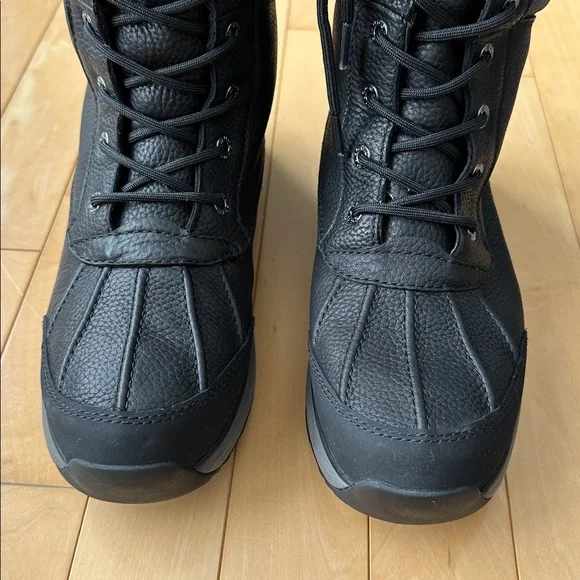 UGG - Adirondack Boot Tall III - 1095142 - Picture 11 of 15